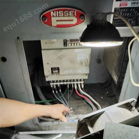 日精pnx60注塑机故障维修修复 机器显示屏报警-驱动器异常位置错误